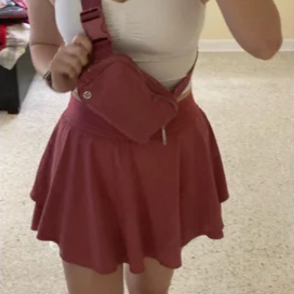 🍒Lululemon Court Rival High Rise Skirt Tall-Cherry Tint-12/14🍒 - Picture 11 of 16